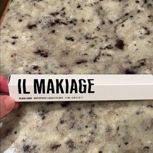 IL MAKIAGE Black Card Waterproof Eyeliner